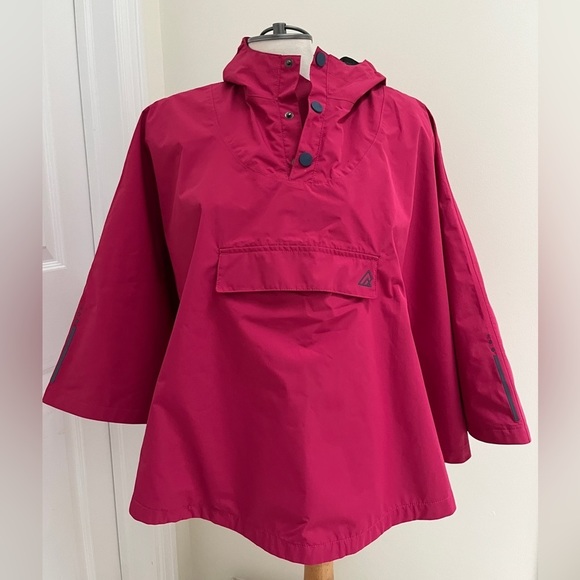 Women's Pink Hooded Jacket - Picture 1 of 8